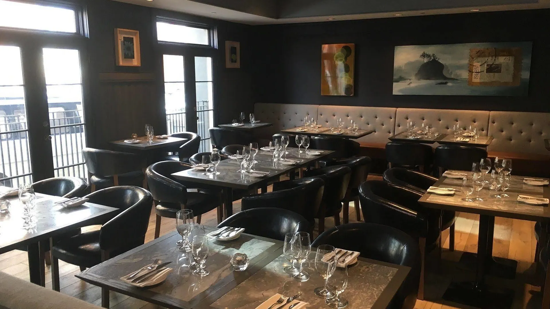 *****  Hotel Arts Kensington Calgary Canada