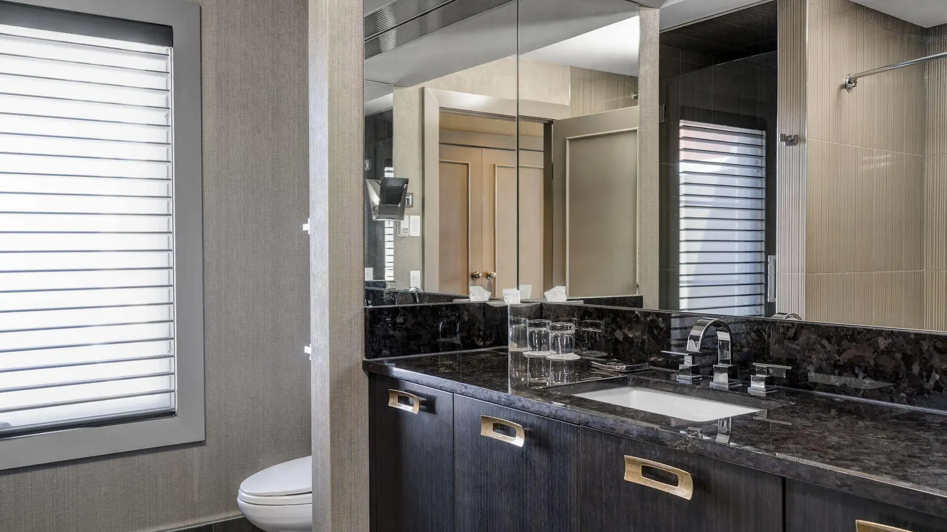 Hotel Arts Kensington Calgary