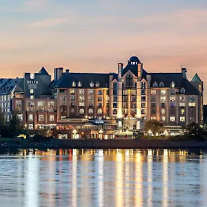 Delta By Marriott Ocean Pointe Canada